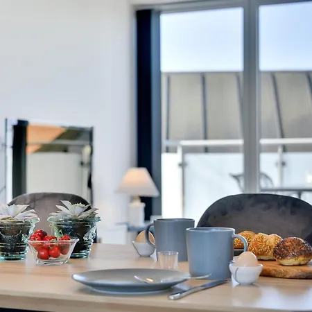 Aiana - 250m From The Sea By Interhome *