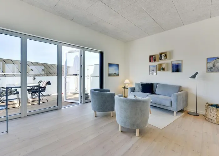 Apartment Aiana - 250m From The Sea By Interhome